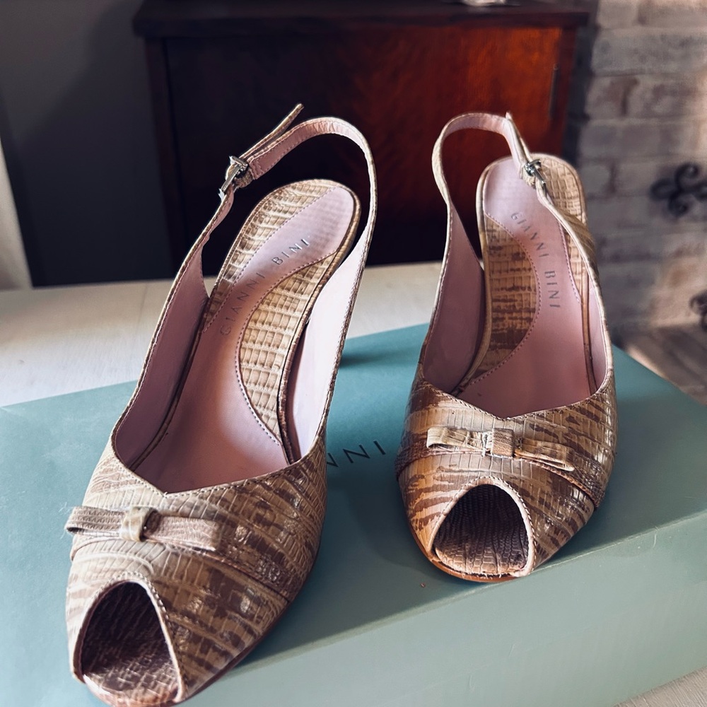Gianni Bini Tan Woven Peep-Toe Slingback Heels
